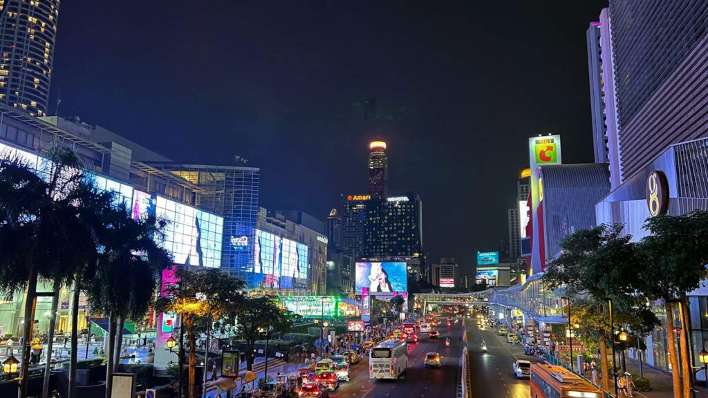 Bangkok city street in the evening, on the way to a walk-in PEP clinic